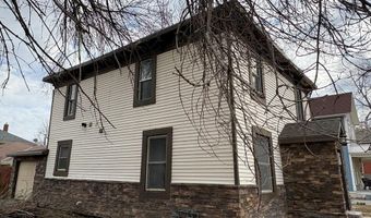 903 L St, Aurora, NE 68818