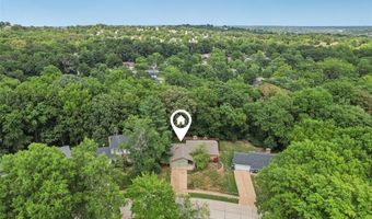 1520 Ploma Dr, Ballwin, MO 63021