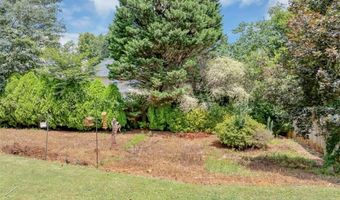 5074 NEWPARK Dr NW, Acworth, GA 30101