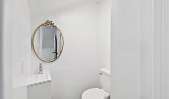 126 N MAIN St, Bridgeville, DE 19933