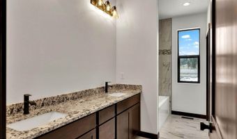 969 Flying Geese Way, Blanchard, ID 83804