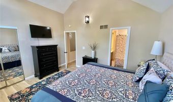 436 E 3rd St B, Alton, IL 62002