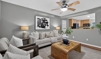 1115 Shadowoak Dr, Ballwin, MO 63021