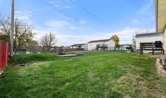 4121 Brook Ridge Dr, Arnold, MO 63010