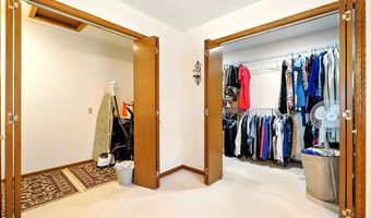 415 Lakeshore Rd, Ashland, OH 44805