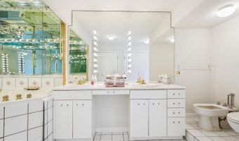 11801 ROCKVILLE Pike #712, North Bethesda, MD 20852