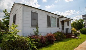 199 Anthony/Oak Sts, Baxley, GA 31513