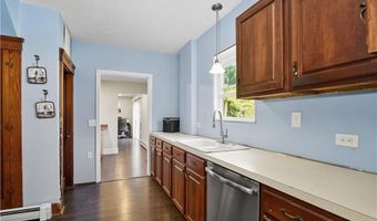632 Whipple Ave, Burrillville, RI 02858