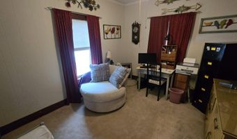 714 N 10th St, Beatrice, NE 68310