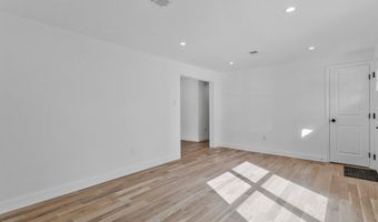 3365 ARUNDEL ON THE BAY Rd, Annapolis, MD 21403