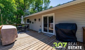 153 E 1st St N, Cowley, WY 82420
