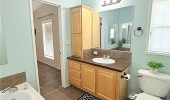 1182 Lee Rd, Aransas Pass, TX 78336