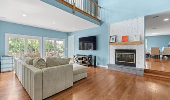 2262 Allenwood Rd, Allenwood, NJ 08720