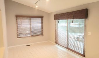 1660 Pond Shore Dr, Ann Arbor, MI 48108