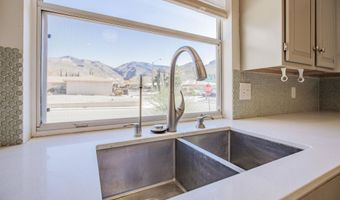 401 Sunbeam Ave, Alamogordo, NM 88310