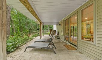 1955 Augusta Valley Ln SE, Ada, MI 49301