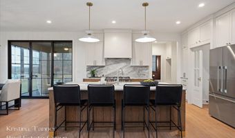 742 Honey Crk, Ada, MI 49301