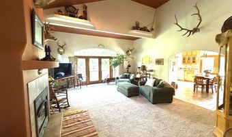 5912 5 Mile Pt Rd, Allouez, MI 49805