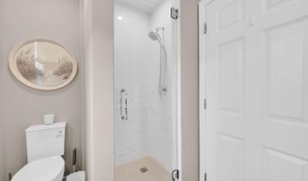 41 A Mount St, Bay Head, NJ 08742