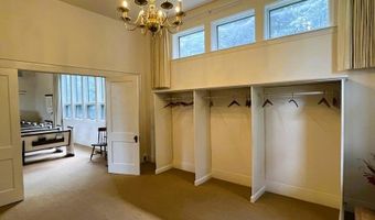 2 Howard St, Augusta, ME 04330