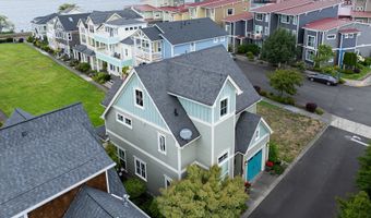 2880 LOG BRONC Way, Astoria, OR 97103