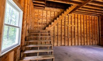 77 Knowles Rd, Belgrade, ME 04917
