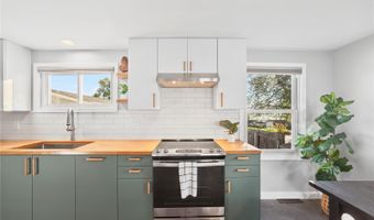 7105 Geneva Ct, Lakewood, CO 80214