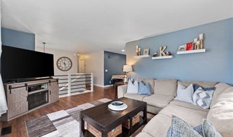 903 Roberts St, Altoona, WI 54720