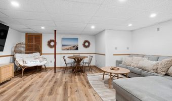 W5370 AMY Avenue, Appleton, WI 54915