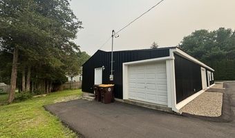 625 Main St, Acushnet, MA 02743