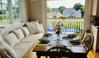 307 Corey Ln, Middletown, RI 02842