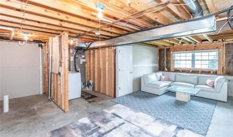 4061 Whitehall Dr, Arnold, MO 63010