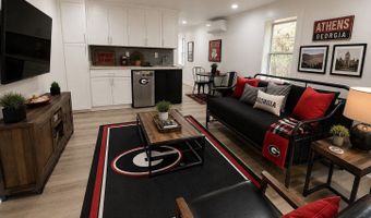 270 Pine Valley Dr, Athens, GA 30606