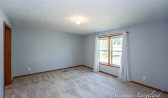 11712 Sunset Gln, Allendale, MI 49401