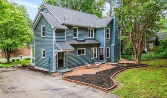 14270 Country Club Dr, Ashland, VA 23005