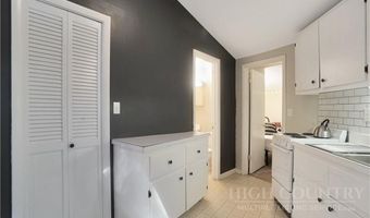 560 Laurel Ridge Rd, Banner Elk, NC 28604