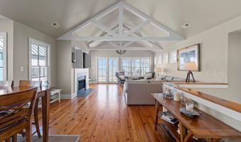 511 Neuse Village Rd # C5, Arapahoe, NC 28510