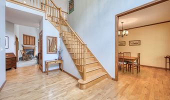 1047 Merrow Rd, Coventry, CT 06238