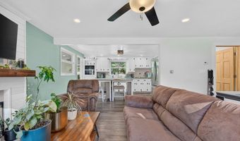18 Vernon St, Ayer, MA 01432