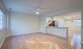 5210 MARIS Ave, Alexandria, VA 22304