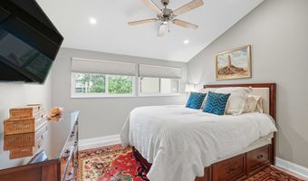 50 SEMINOLE LANDING Rd, Atlantic Beach, FL 32233