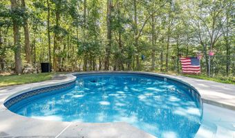 32 Island Pond Rd, Atkinson, NH 03811