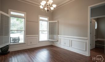 101 Falling Shoals Dr, Athens, GA 30605