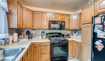 3 George St, Avenel, NJ 07001