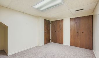1967 N Woodland Ln, Arlington Heights, IL 60004