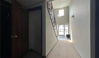 10 Cambridge E, Amherst, NY 14221