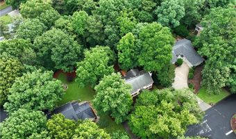 3609 Hermitage Dr, Berkeley Lake, GA 30096