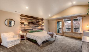 61390 Merriewood Ct, Bend, OR 97702
