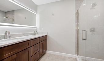 395 DELORIS Rd, Basye, VA 22810