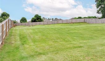 2630 DUNKIRK Cir, Auburn, AL 36832